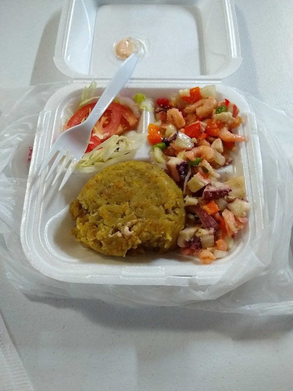 Ensalada De Pulpo Y Mofongo